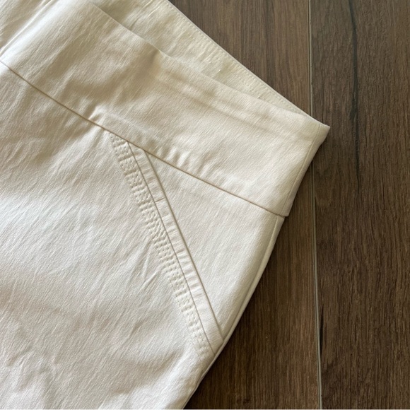 ALIA Petite Beige Capri Pants | NWOT - Picture 3 of 7